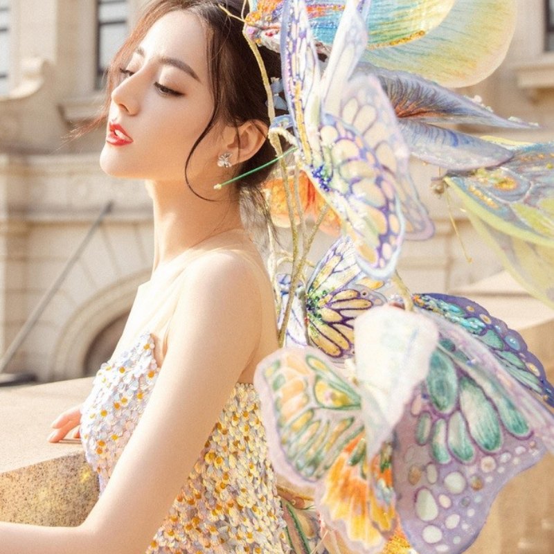99+ Ảnh Địch Lệ Nhiệt Ba với nhan sắc "không góc chết" 10 Hình Địch Lệ Nhiệt Ba hóa trang xinh đẹp