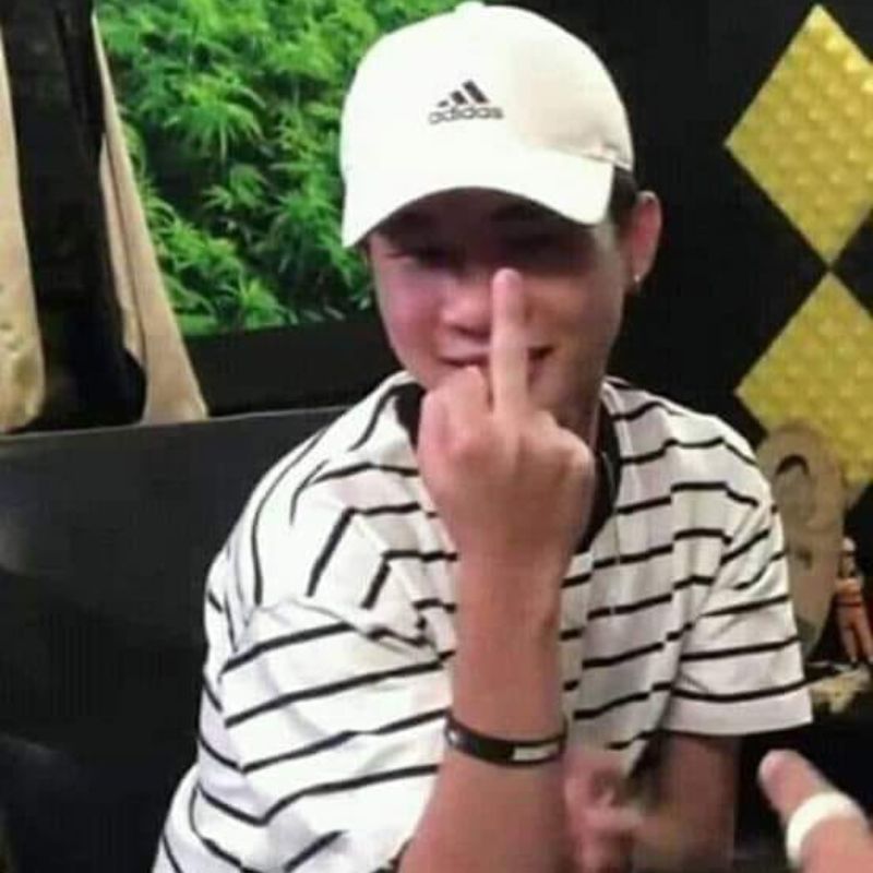 Full bộ ảnh Jack J97 mới nhất đẹp trai, nam thần Vpop đầy cuốn hút 23 jack giơ ngón giữa