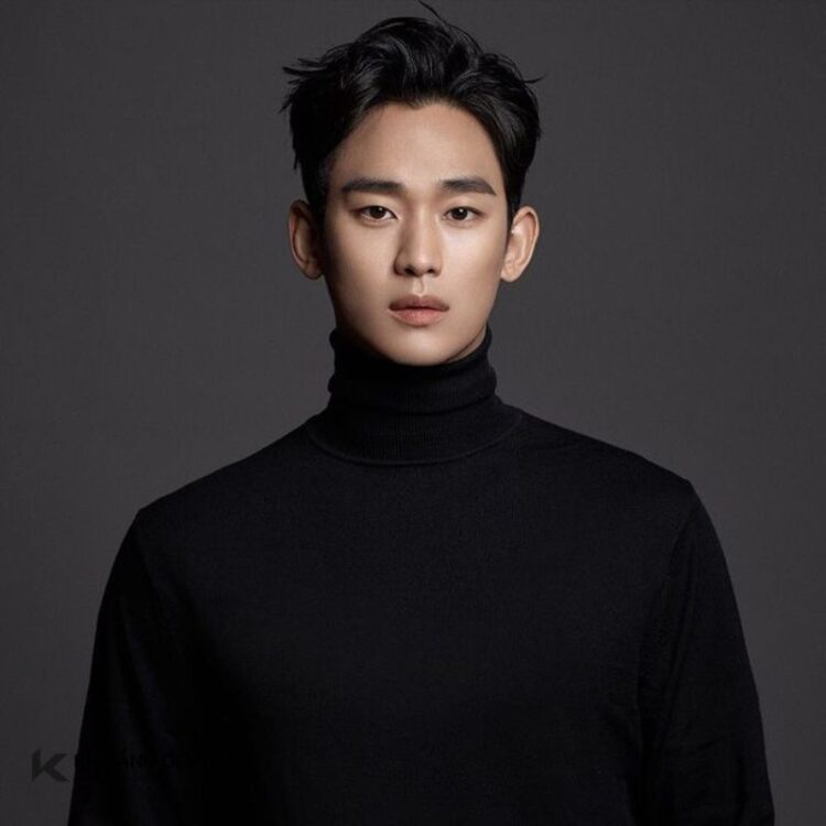 kim soo hyun phong cách ngầu