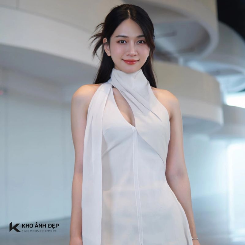 100+ ảnh Lê Bống lột xác ngoạn mục từ "hot girl" đến MC đa tài