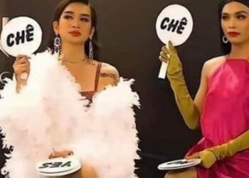 99+ meme chê nha, chê bai cực hài, dùng khi muốn chê mà không toxic 121 Meme chê biểu cảm bĩu môi hài hước của người nổi tiếng