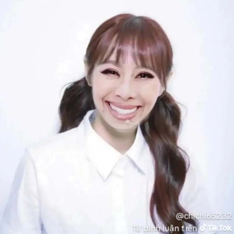 99+ ảnh meme Nam Thư với biểu cảm hài hước, cười ra nước mắt 19 Meme diễn viên Nam Thư ghép dễ thương