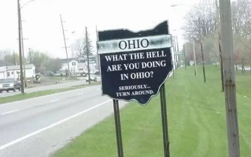 Ohio meme là meme dùng để miêu tả tình huống bất thường, kỳ quặc xảy ra ở Ohio.