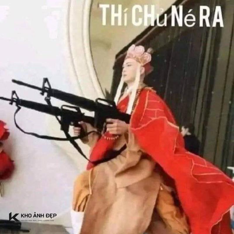 100+ Ảnh Đường Tăng meme cực kỳ "tấu hài" và “lầy lội” 16 Đường Tăng meme cầm súng