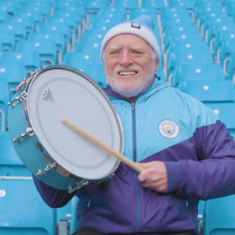 Hide the Pain Harold xuất hiện trong video quảng bá của Manchester City