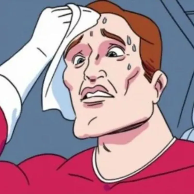 Meme siêu anh hùng áo đỏ lau mồ hôi trán trong tình huống tiến thoái lưỡng nan