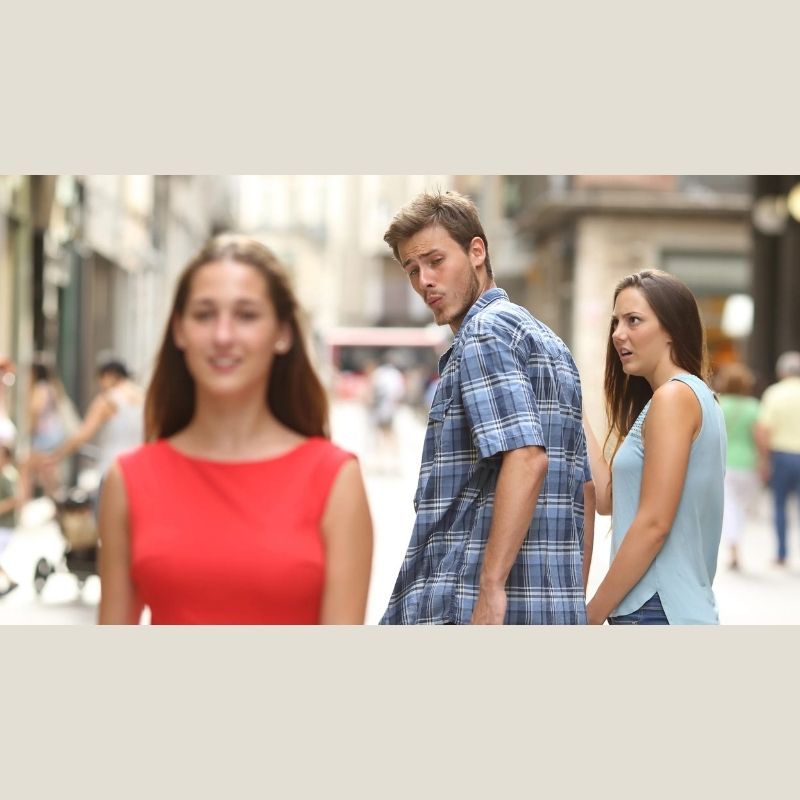 15+ Meme nổi tiếng nhất thế giới và Việt Nam cực viral 23 Distracted Boyfriend meme