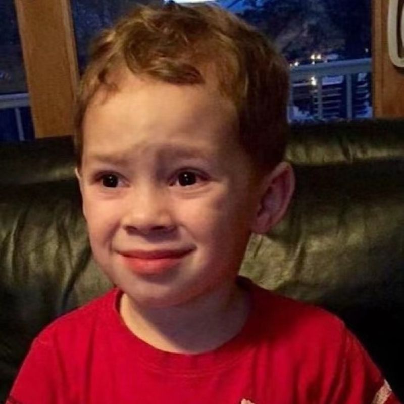 15+ Meme nổi tiếng nhất thế giới và Việt Nam cực viral 5 Gavin Thomas meme gượng gạo