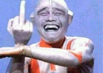 siêu nhân điện quang meme hài hước