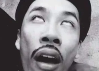 meme chết hài hước