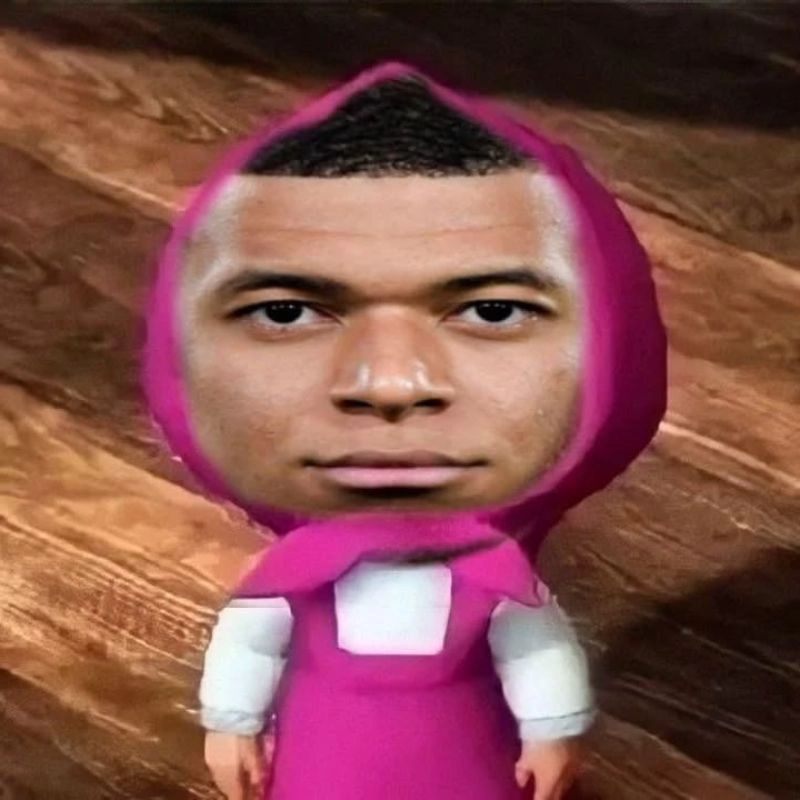 Ảnh chế đầu của Kylian Mbappe ghép vào thân nhân vật hoạt hình mặc đồ hồng