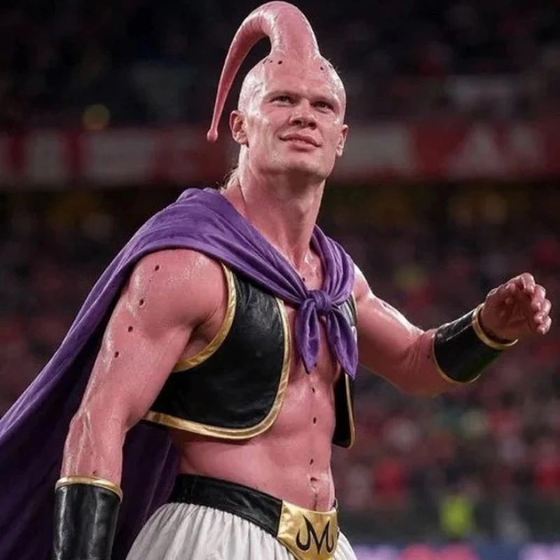 Ảnh ghép gương mặt và trang phục tiền đạo Erling Haaland theo phong cách nhân vật Majin Buu trong Dragon Ball