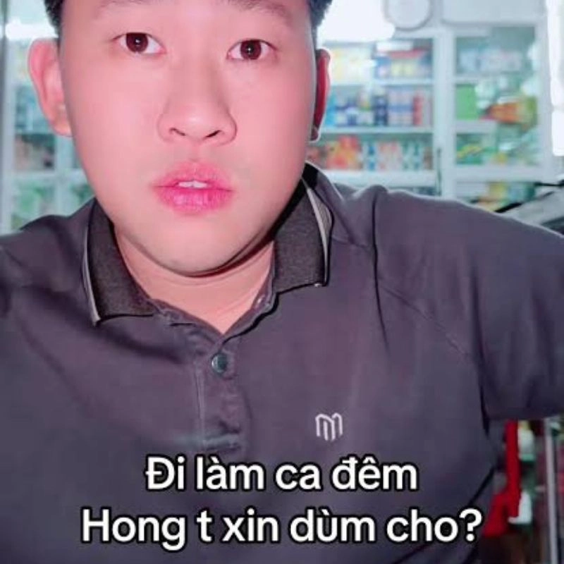 Mai Trí Thức gương mặt mệt mỏi khi đi làm ca đêm