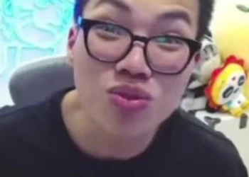 Trần Bình meme